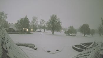 Weather camera view of Country Club of Detroit.
