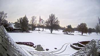 Weather camera view of Country Club of Detroit.