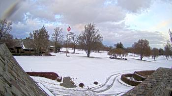 Weather camera view of Country Club of Detroit.