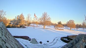 Weather camera view of Country Club of Detroit.