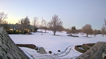 Weather camera view of Country Club of Detroit.