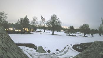 Weather camera view of Country Club of Detroit.