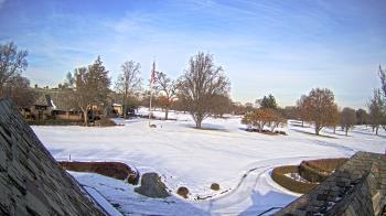 Weather camera view of Country Club of Detroit.