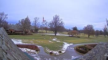 Weather camera view of Country Club of Detroit.
