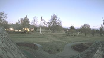 Weather camera view of Country Club of Detroit.
