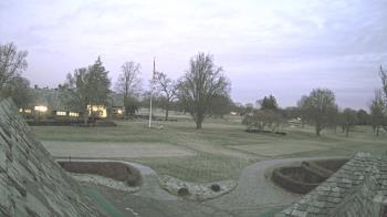 Weather camera view of Country Club of Detroit.
