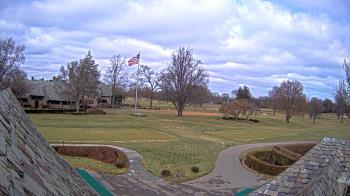 Weather camera view of Country Club of Detroit.