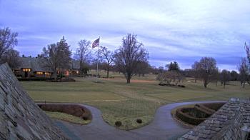 Weather camera view of Country Club of Detroit.