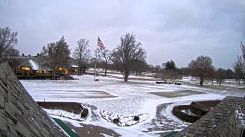 Weather camera view of Country Club of Detroit.