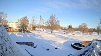 Weather camera view of Country Club of Detroit.