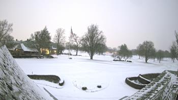 Weather camera view of Country Club of Detroit.