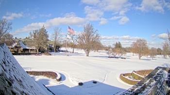 Weather camera view of Country Club of Detroit.