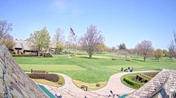 Weather camera view of Country Club of Detroit.