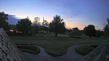 Weather camera view of Country Club of Detroit.