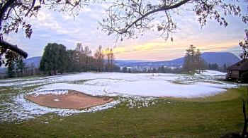 Weather camera view of Country Club of Harrisburg.