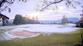 Weather camera view of Country Club of Harrisburg.