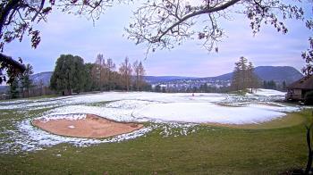 Weather camera view of Country Club of Harrisburg.