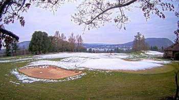 Weather camera view of Country Club of Harrisburg.
