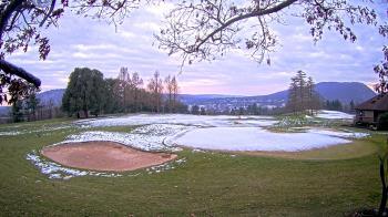 Weather camera view of Country Club of Harrisburg.