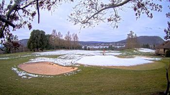 Weather camera view of Country Club of Harrisburg.