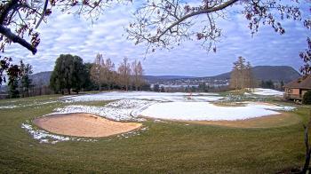 Weather camera view of Country Club of Harrisburg.