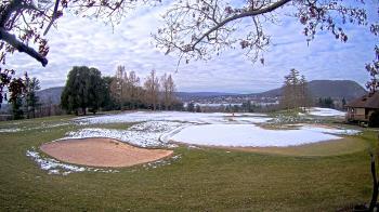 Weather camera view of Country Club of Harrisburg.