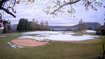 Weather camera view of Country Club of Harrisburg.