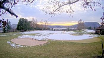 Weather camera view of Country Club of Harrisburg.