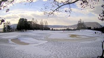 Weather camera view of Country Club of Harrisburg.