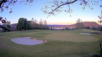 Weather camera view of Country Club of Harrisburg.