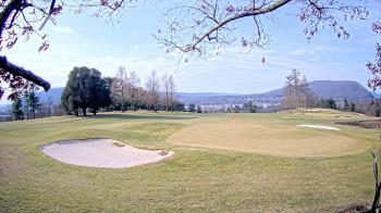 Weather camera view of Country Club of Harrisburg.