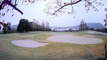 Weather camera view of Country Club of Harrisburg.