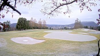 Weather camera view of Country Club of Harrisburg.