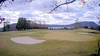 Weather camera view of Country Club of Harrisburg.