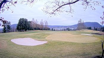 Weather camera view of Country Club of Harrisburg.