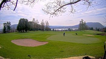 Weather camera view of Country Club of Harrisburg.