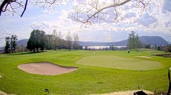 Weather camera view of Country Club of Harrisburg.