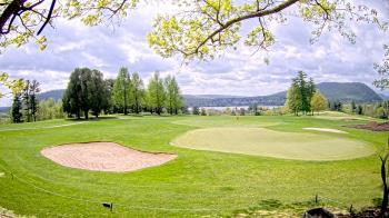 Weather camera view of Country Club of Harrisburg.