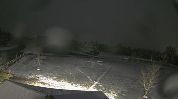 Weather camera view of Oak Ridge Park.