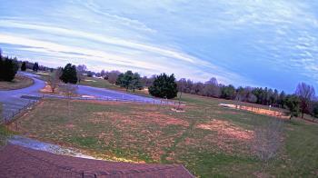 Weather camera view of Oak Ridge Park.