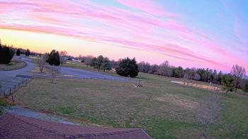 Weather camera view of Oak Ridge Park.