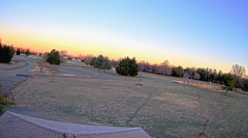 Weather camera view of Oak Ridge Park.