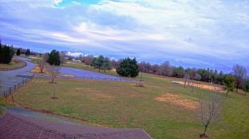 Weather camera view of Oak Ridge Park.