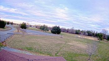 Weather camera view of Oak Ridge Park.