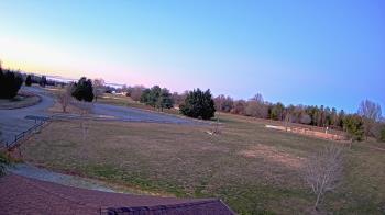 Weather camera view of Oak Ridge Park.