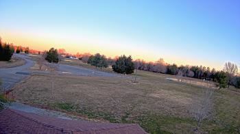 Weather camera view of Oak Ridge Park.
