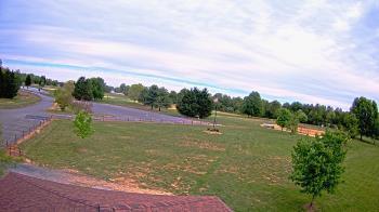 Weather camera view of Oak Ridge Park.
