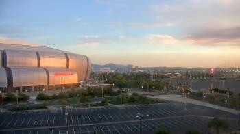Weather camera view of City of Glendale Media Center.