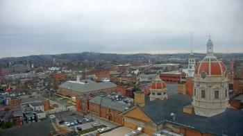 Weather camera view of The Yorktowne Hotel.