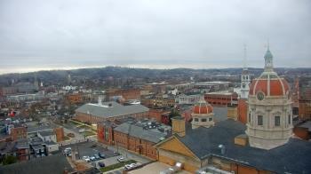 Weather camera view of The Yorktowne Hotel.